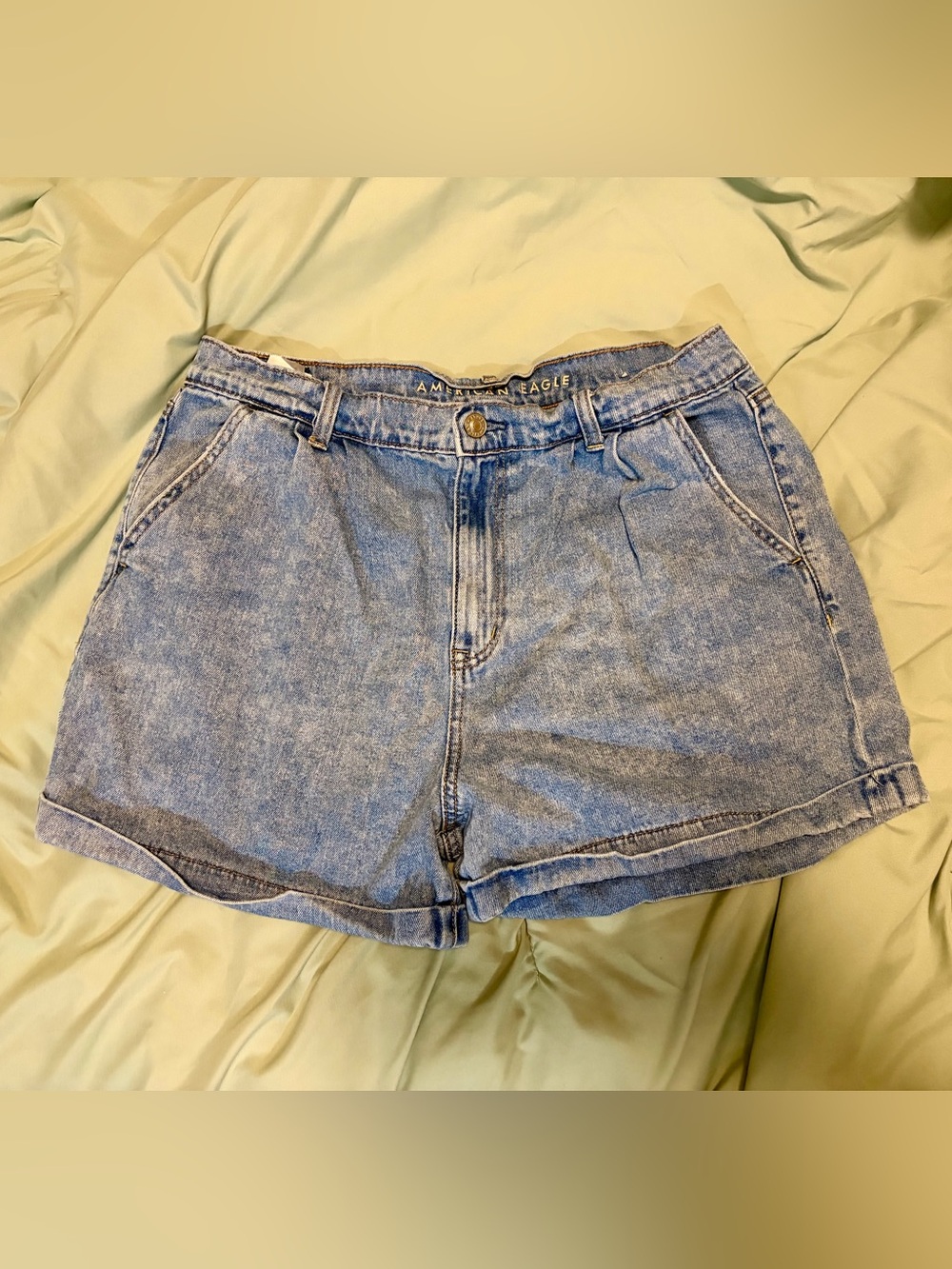 American Eagle Outfitters Light Blue Denim Mom Shorts